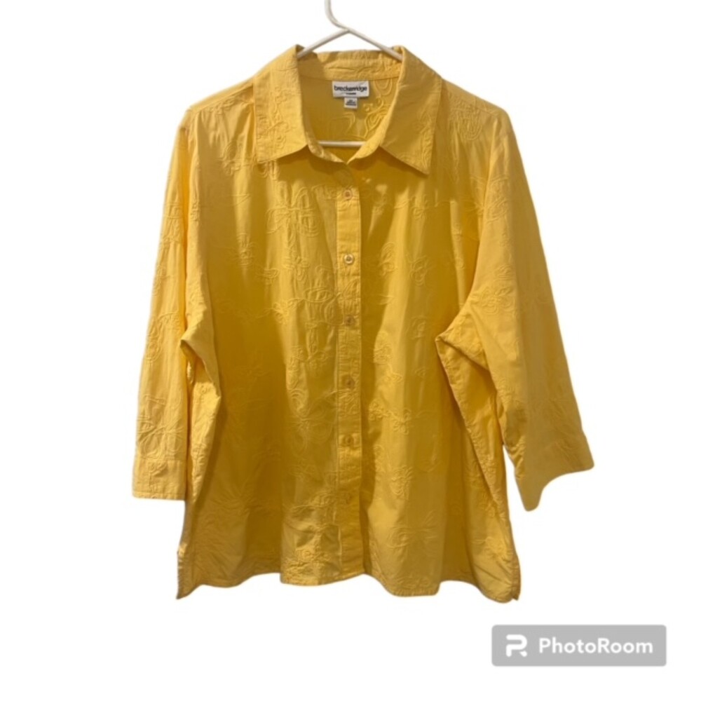 Breckenridge Woman Yellow Floral Butterfly Embroidered Button Shirt Plus 2X